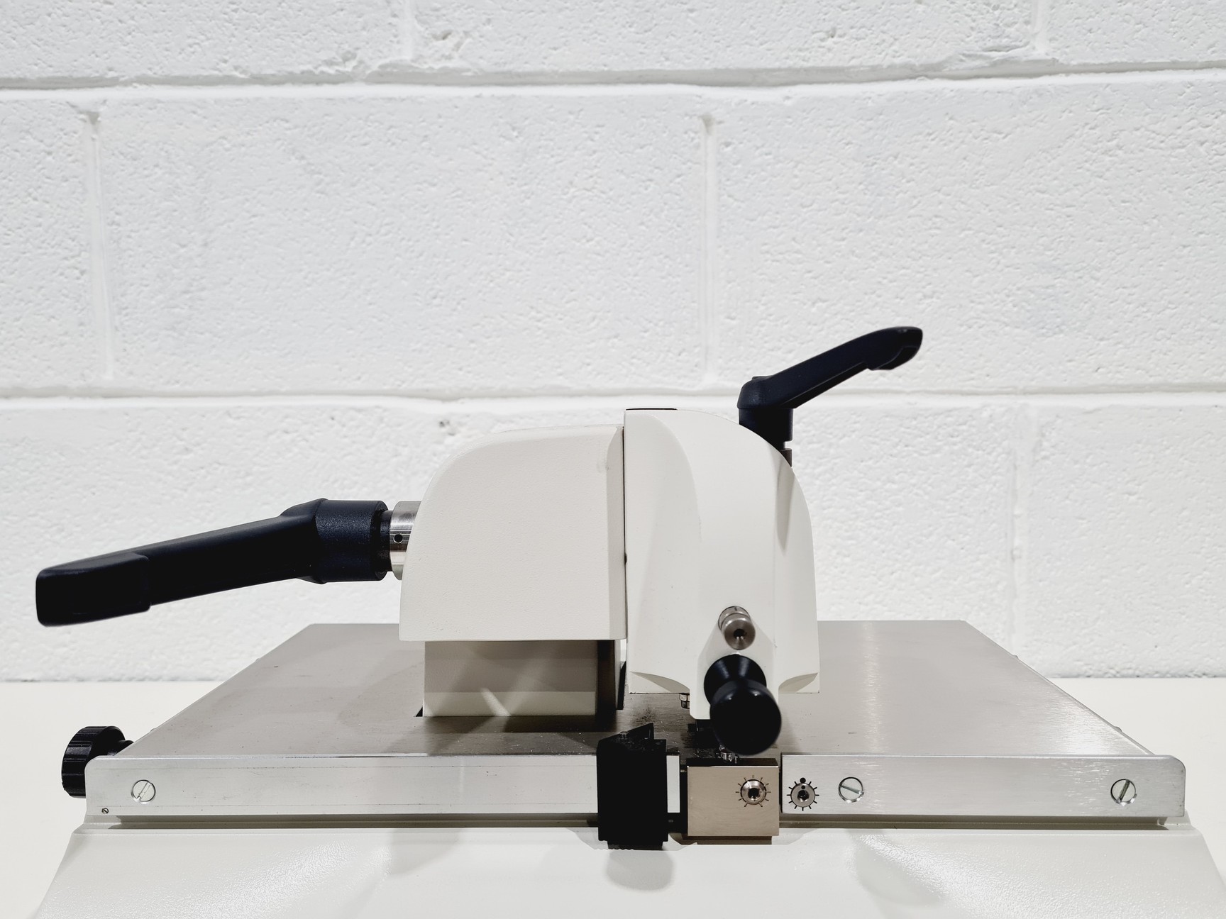 Image of Leica EM KMR2 Glass Knifemaker for Electron & Light Microscopy Applications