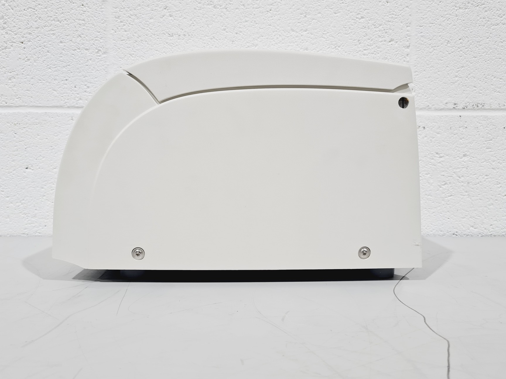 Image of Thermo Scientific Heraeus Pico 17 Benchtop Centrifuge 120V Lab