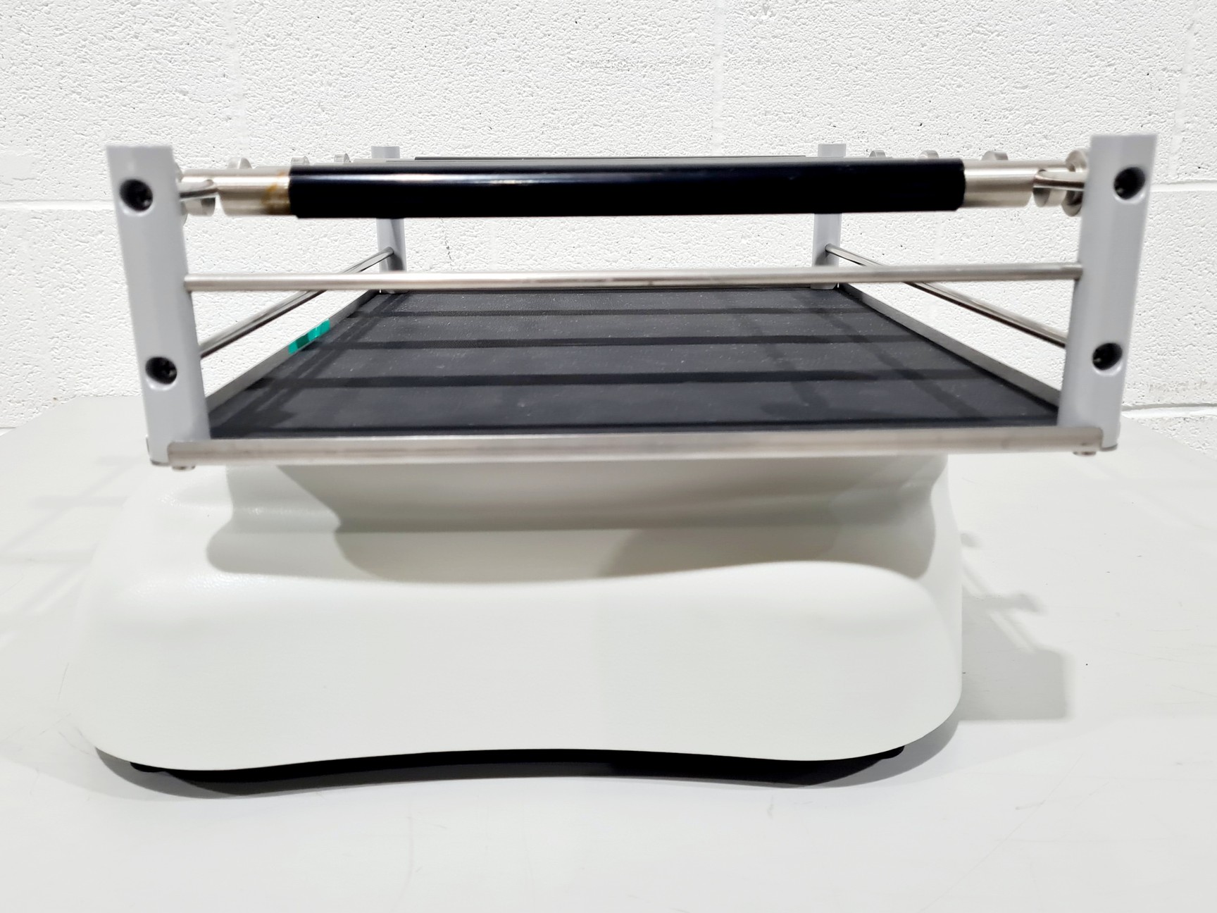 Image of Grant-Bio PSU-20i Multi-functional Orbital Shaker w UP-330 Platform