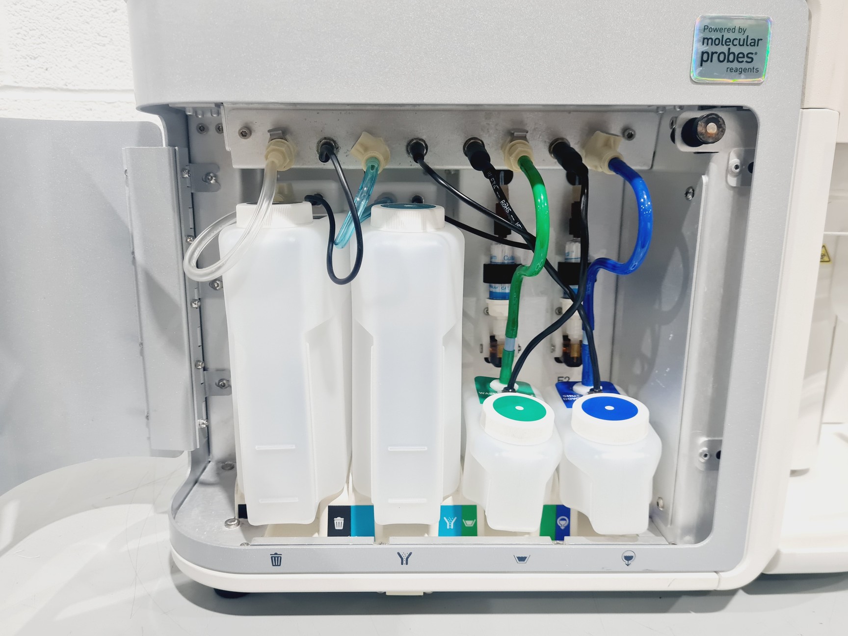 Image of Life Technologies Attune NxT Acoustic Focusing Cytometer AFC2 W/ PC + Software 