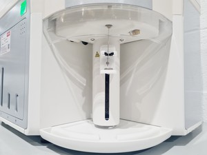 Thumbnail image of Life Technologies Attune NxT Acoustic Focusing Cytometer AFC2 W/ PC + Software 