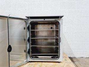 Thumbnail image of New Brunswick Galaxy 170 R CO2 Incubator Lab