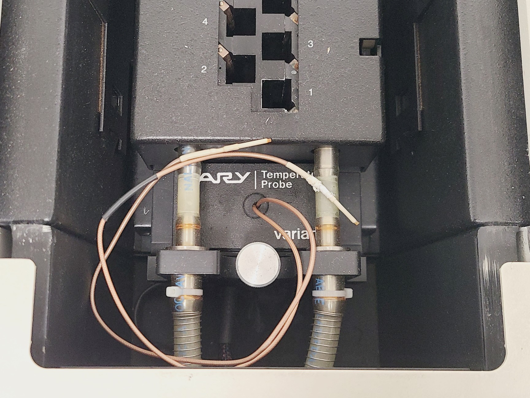 Image of Varian Cary 1E UV-Visible Spectrophotometer & Temperature Controller