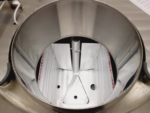 Thumbnail image of Taylor-Wharton LABS-40K Liquid Nitrogen Cryogenic Storage Tank