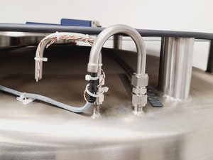 Thumbnail image of Taylor-Wharton LABS-40K Liquid Nitrogen Cryogenic Storage Tank