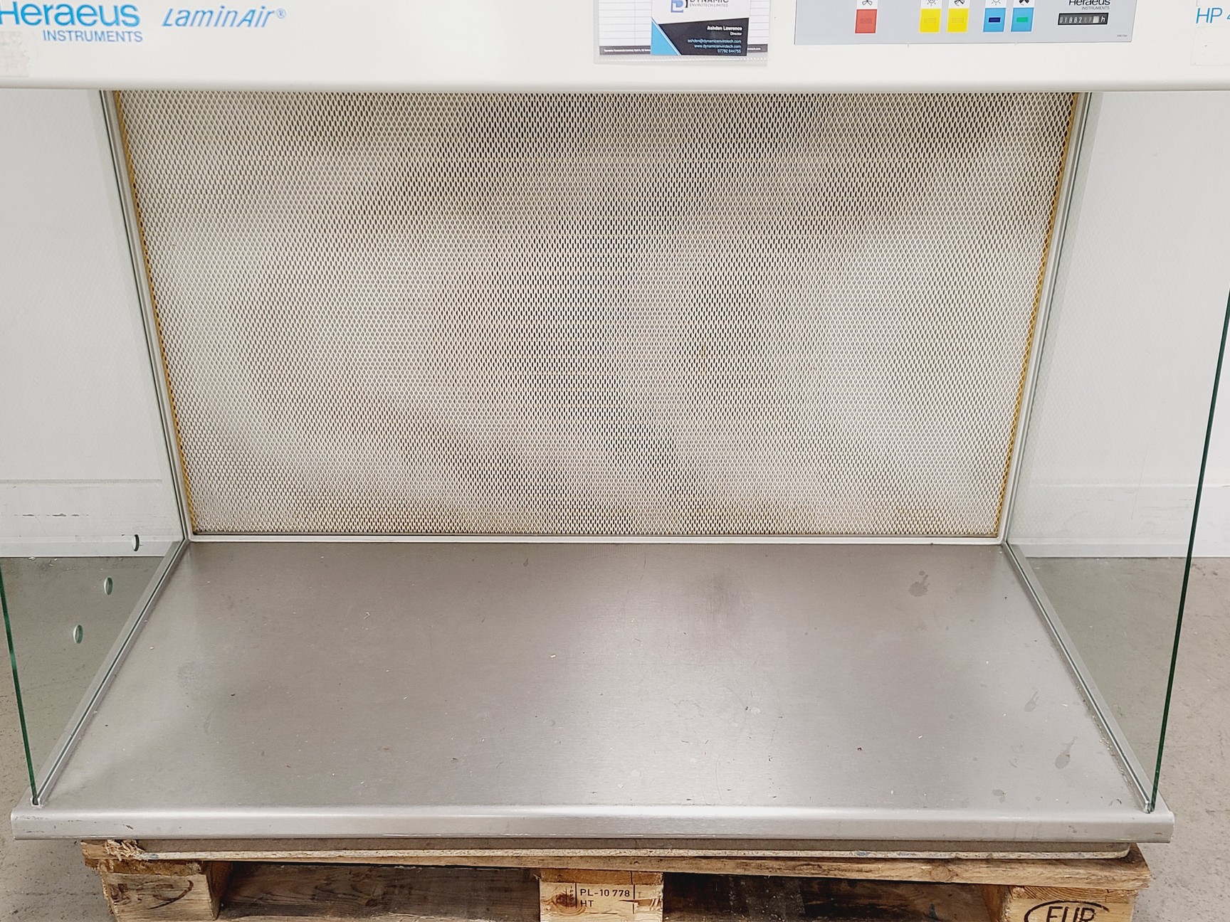 Image of Heraeus LaminAir HP 48 Laminar Flow Cabinet