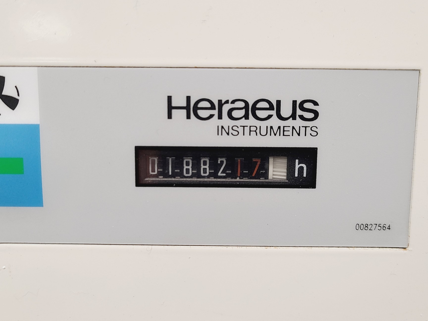 Image of Heraeus LaminAir HP 48 Laminar Flow Cabinet