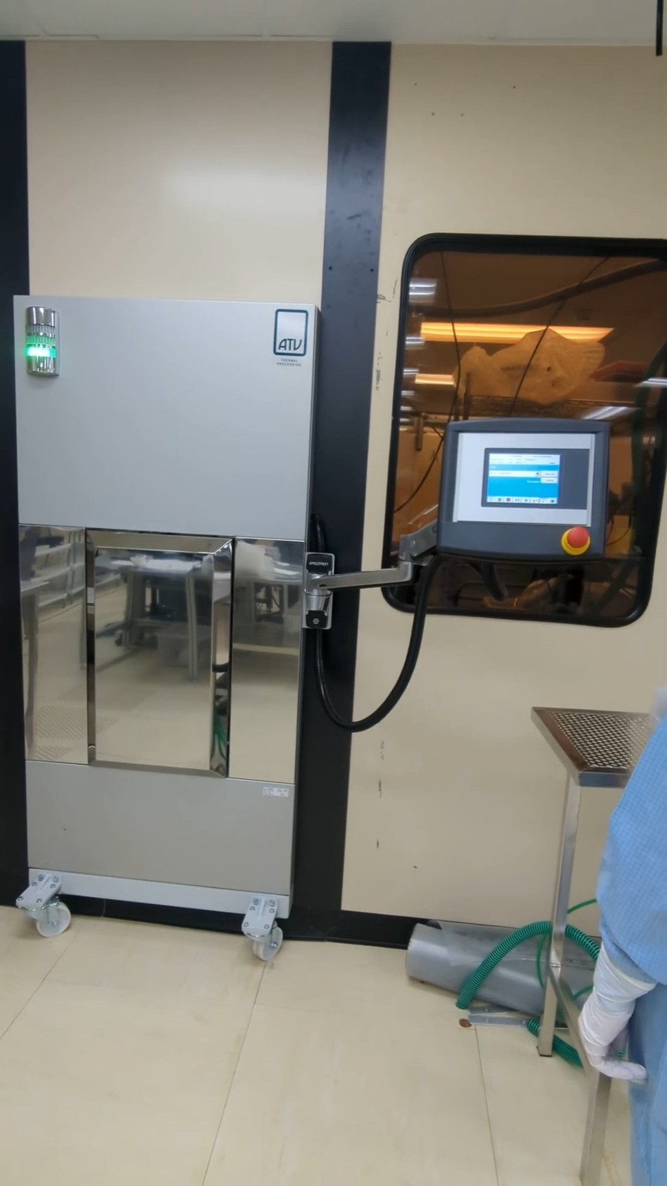 Image of ATV PEO-604 Thermal Oxidation Furnace, Chiller & Laptop (Serviced Aug 2024)