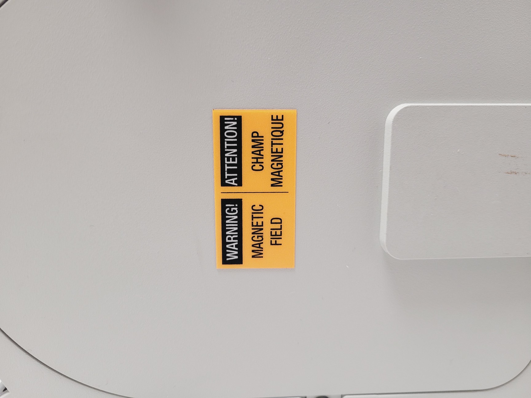 Image of CEM Discover System Microwave Reactor Sythesiser