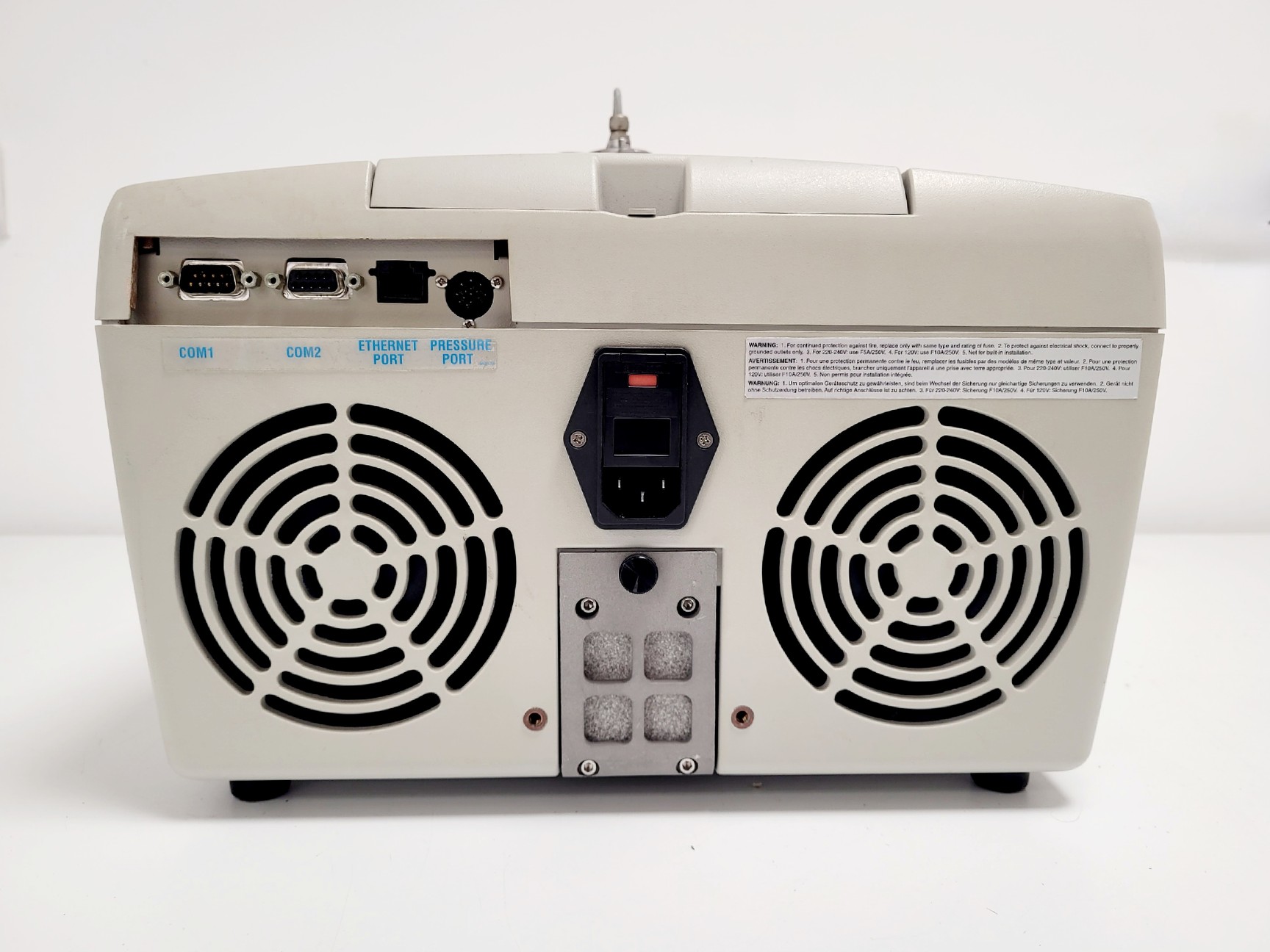 Image of CEM Discover System Microwave Reactor Sythesiser