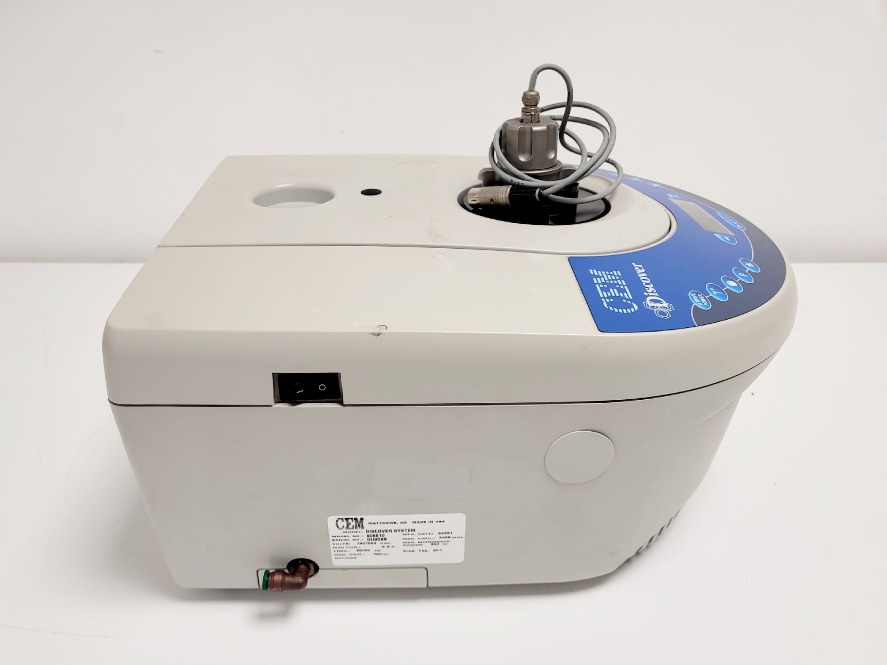 Image of CEM Discover System Microwave Reactor Sythesiser