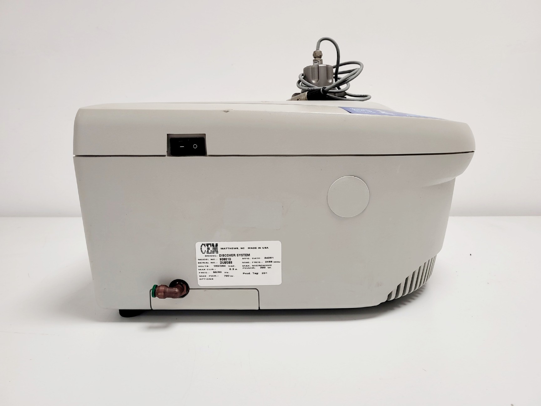 Image of CEM Discover System Microwave Reactor Sythesiser