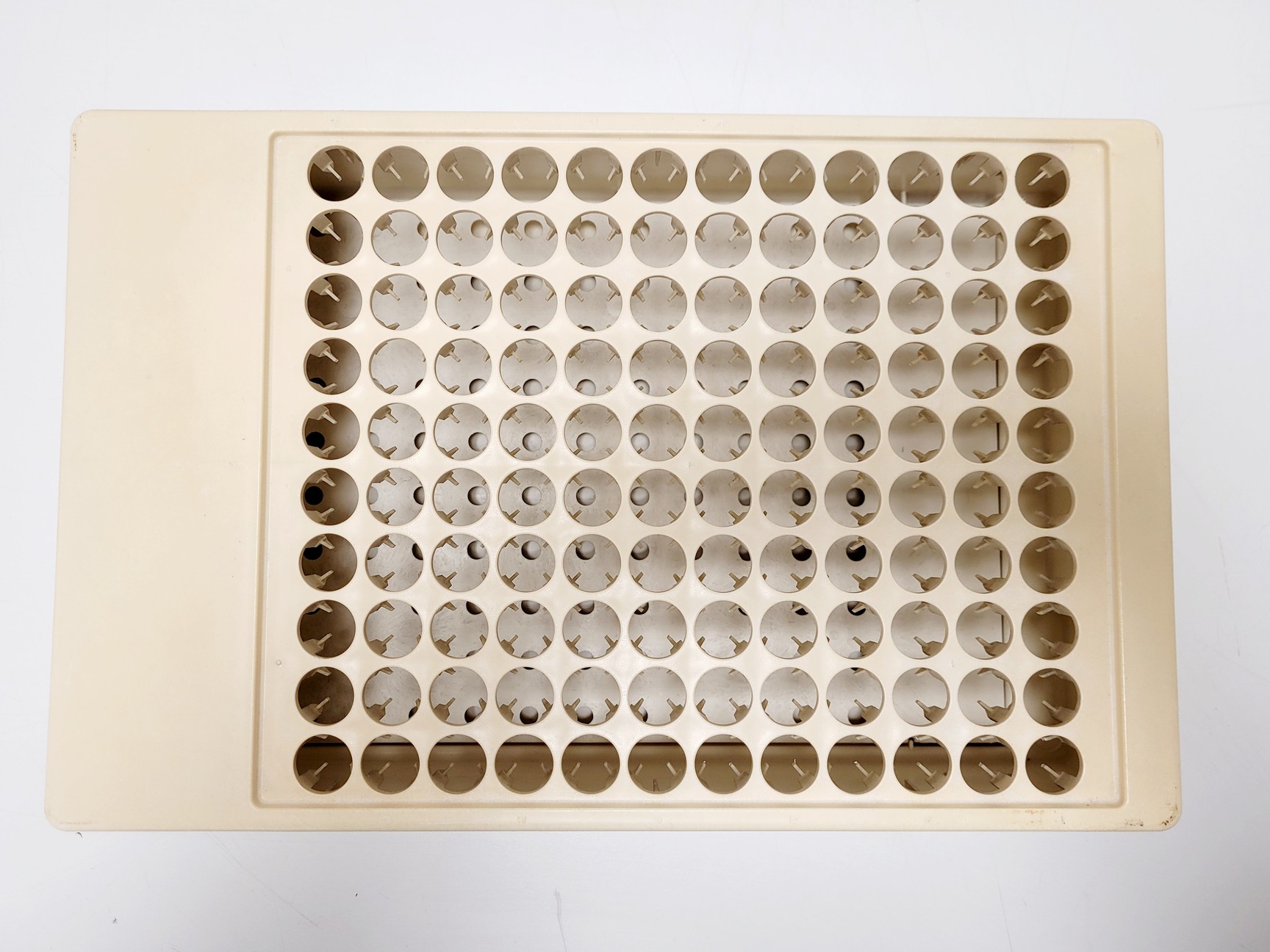 Image of Waters 650E Advanced Protein Purification System HPLC Chromatography