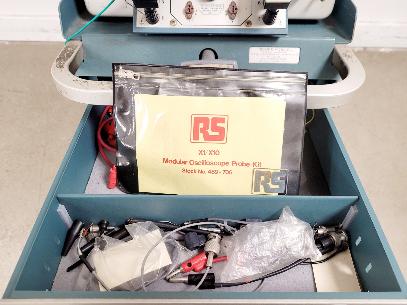 Image of Tektronix Type 575 Transistor Curve Tracer