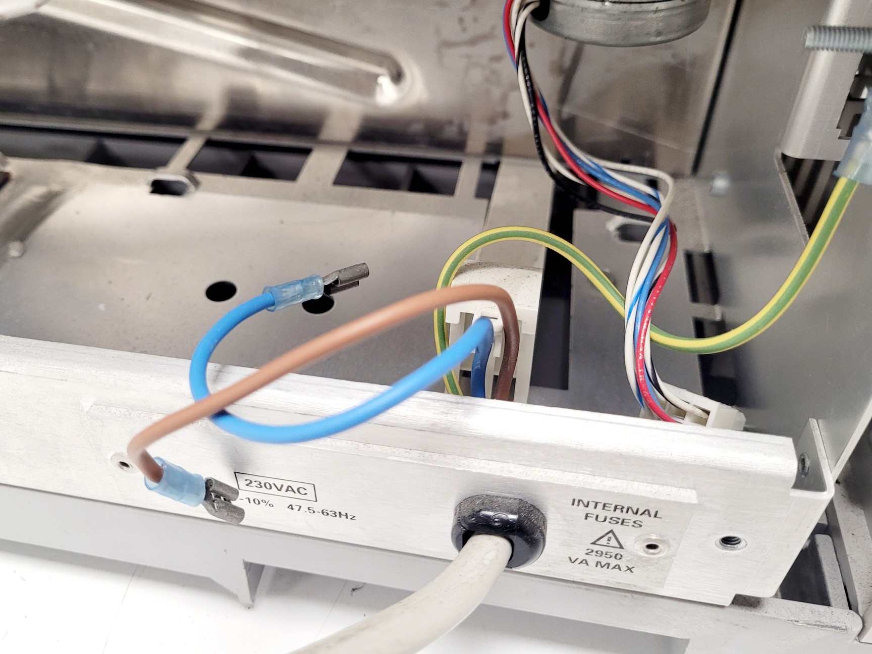 Image of Agilent G1530A GC Gas Chromatography Spares or Repairs