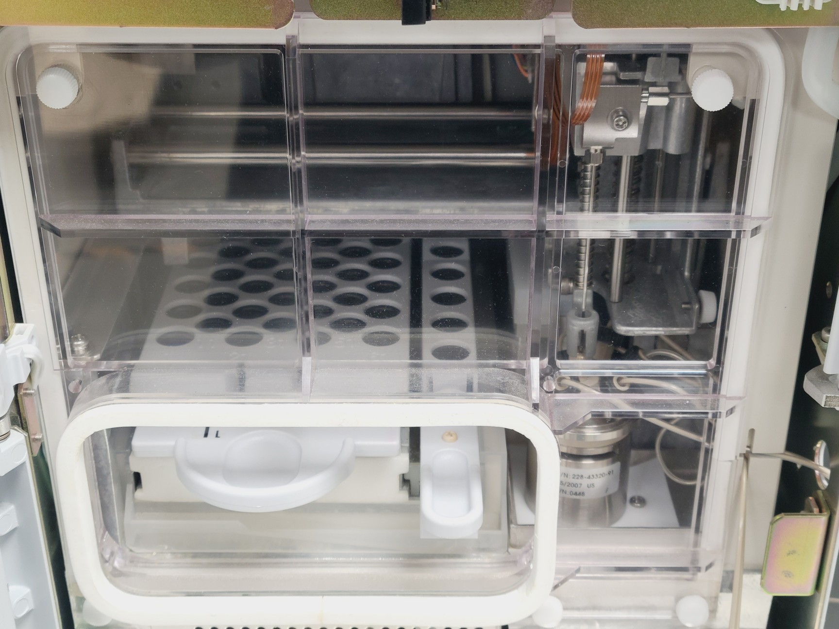 Image of Shimadzu LCMS-2010 EV Liquid Chromatograph Mass Spectrometer System