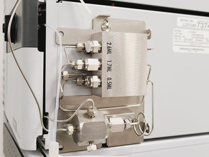 Thumbnail image of Shimadzu LCMS-2010 EV Liquid Chromatograph Mass Spectrometer System