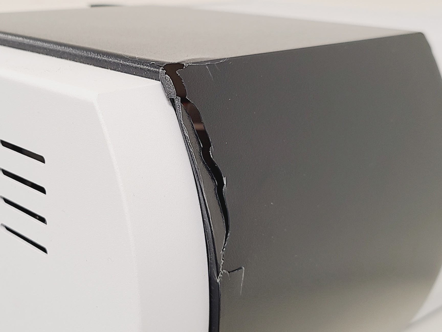 Image of Shimadzu LCMS-2010 EV Liquid Chromatograph Mass Spectrometer System