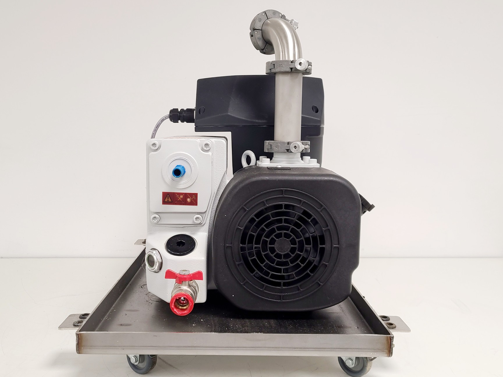 Image of Thermo Scientific Q Exactive Basic MS System w/ Sogevac SV 40-65 Pump