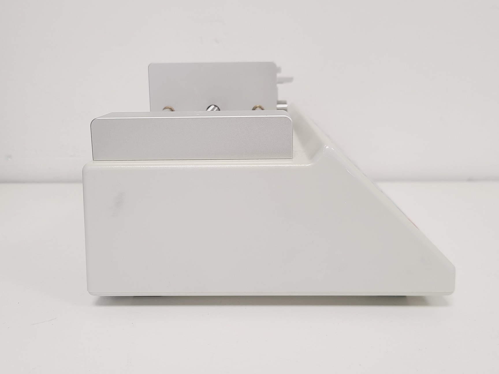 Image of Thermo Scientific Q Exactive Basic MS System w/ Sogevac SV 40-65 Pump