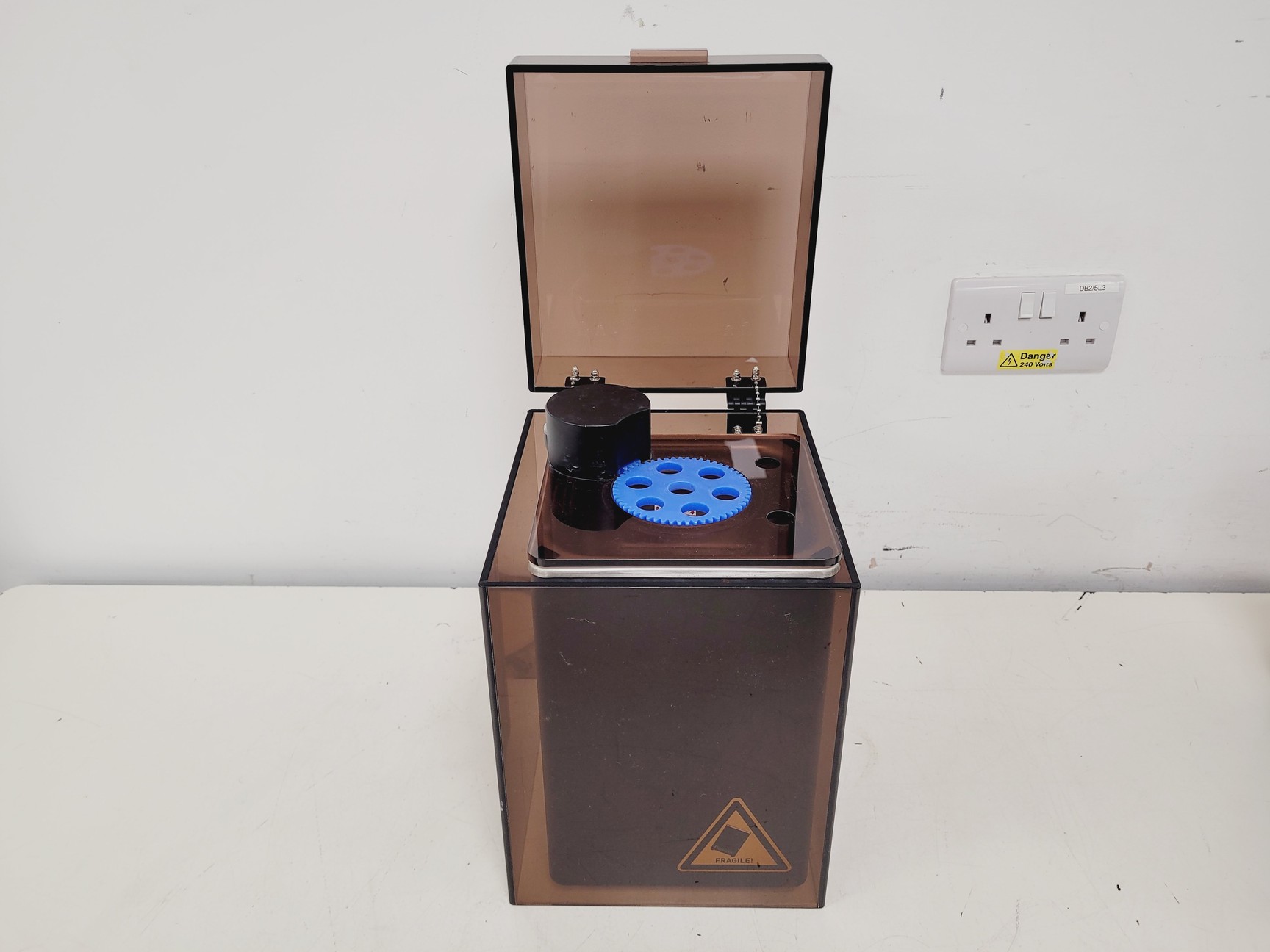 Image of Diagenode Bioruptor UCD-200TM-EX Sonication System