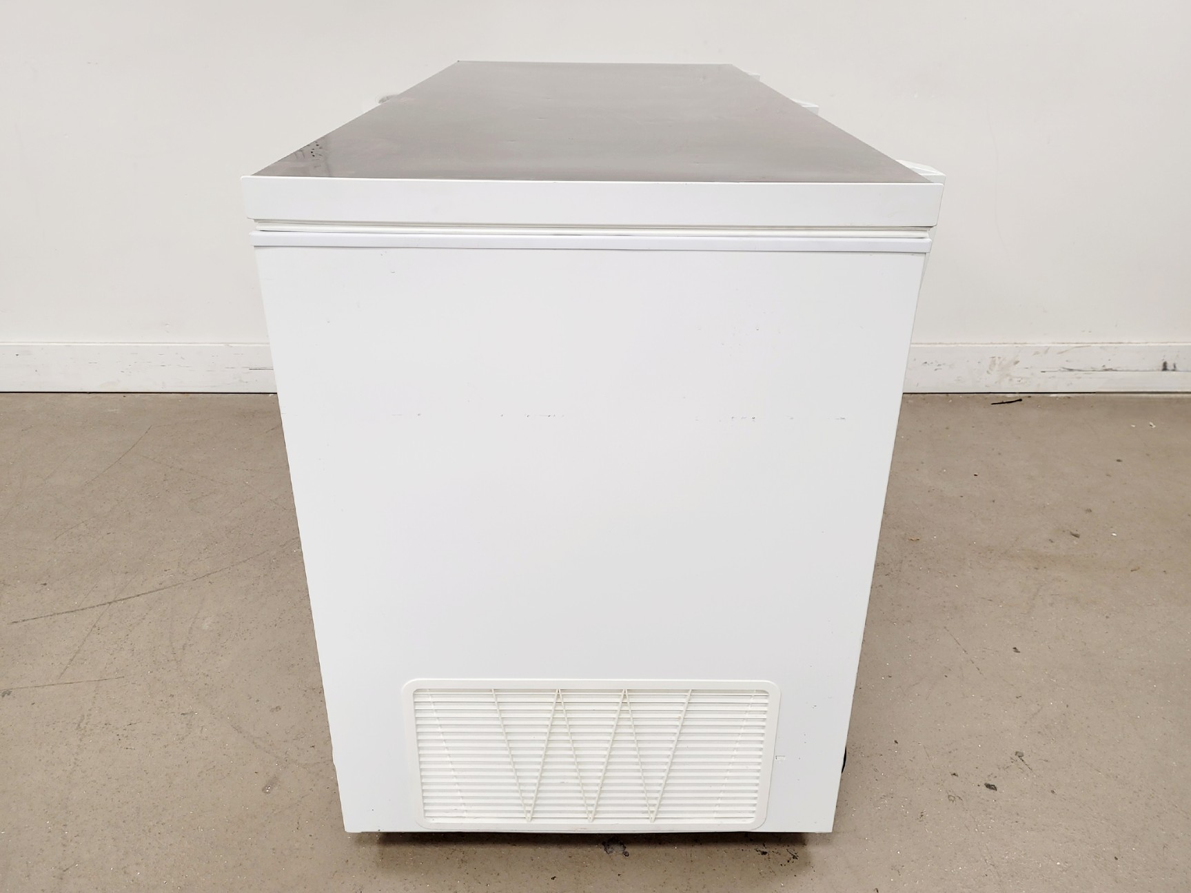 Image of Gram CF 53 S UK Stainless Steel Lid Chest Freezer
