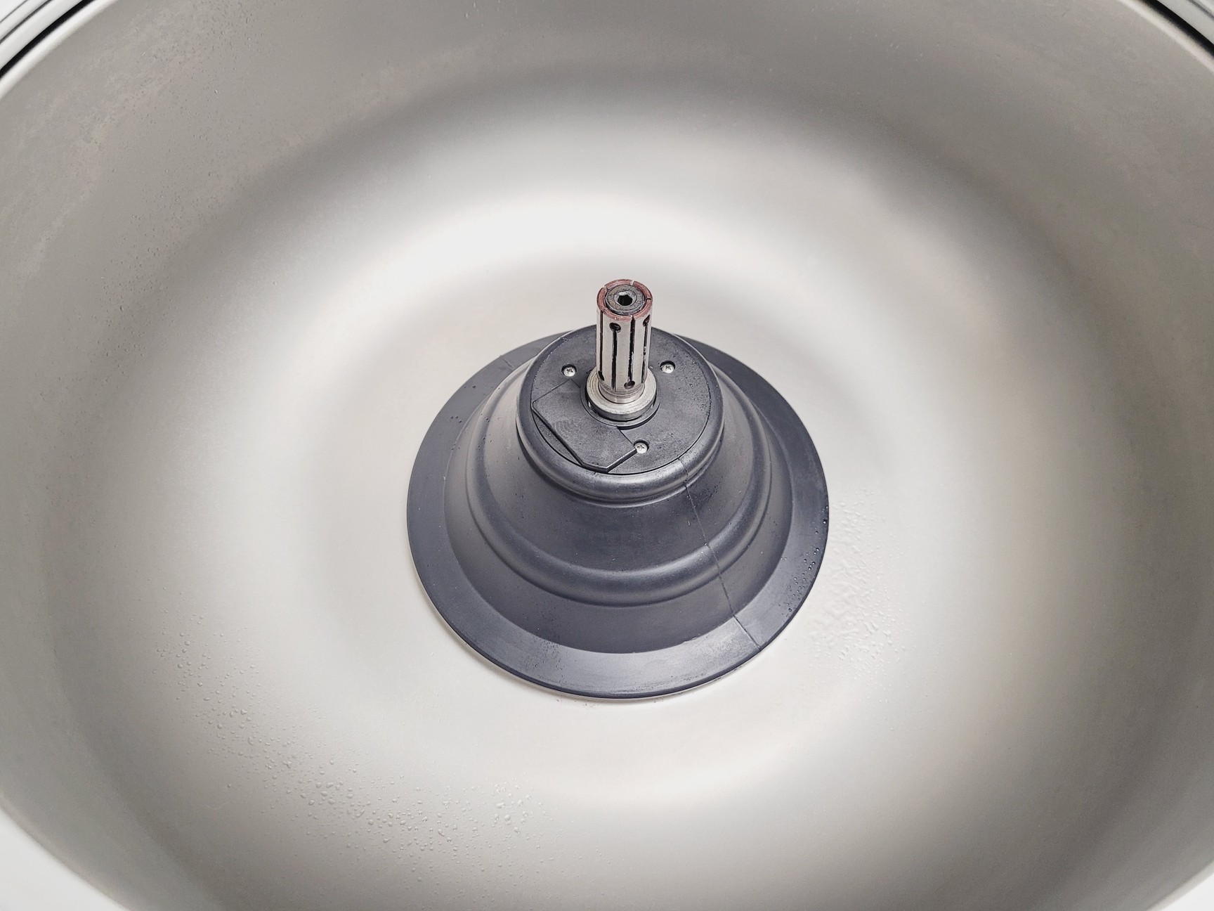 Image of Thermo Scientific Sorvall Legend T+ Benchtop Centrifuge