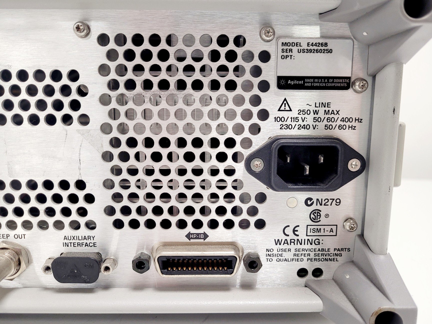 Image of Agilent E4426B ESG-AP Series Signal Generator