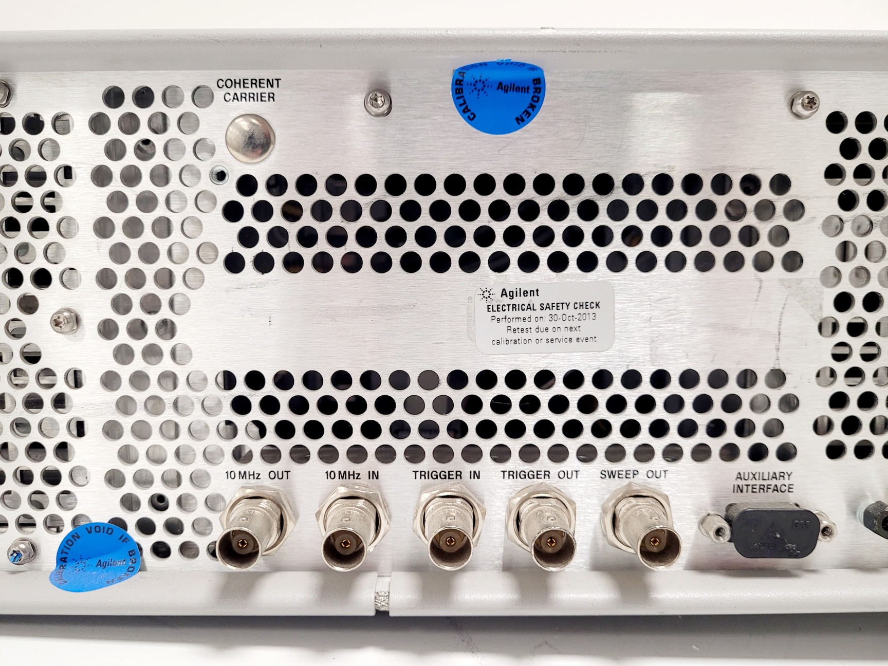 Image of Agilent E4426B ESG-AP Series Signal Generator