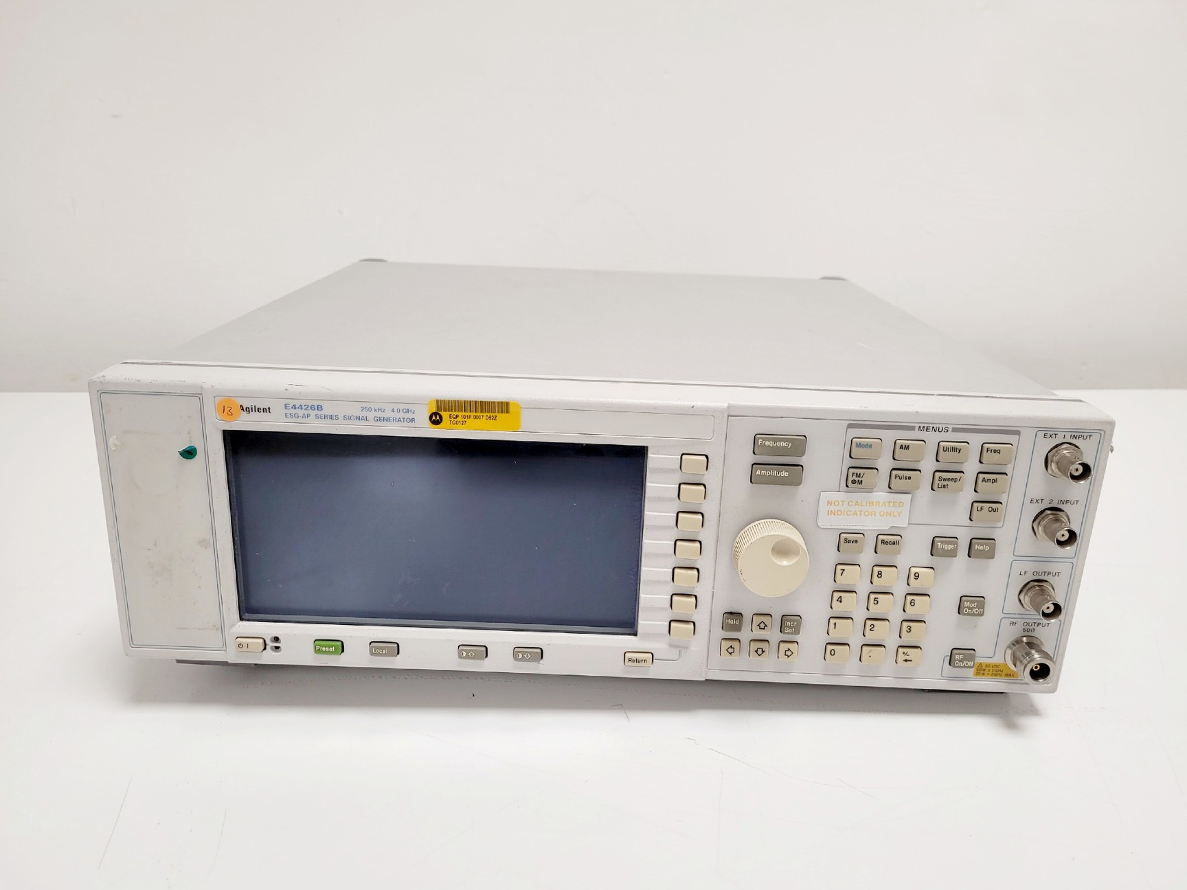Image of Agilent E4426B ESG-AP Series Signal Generator