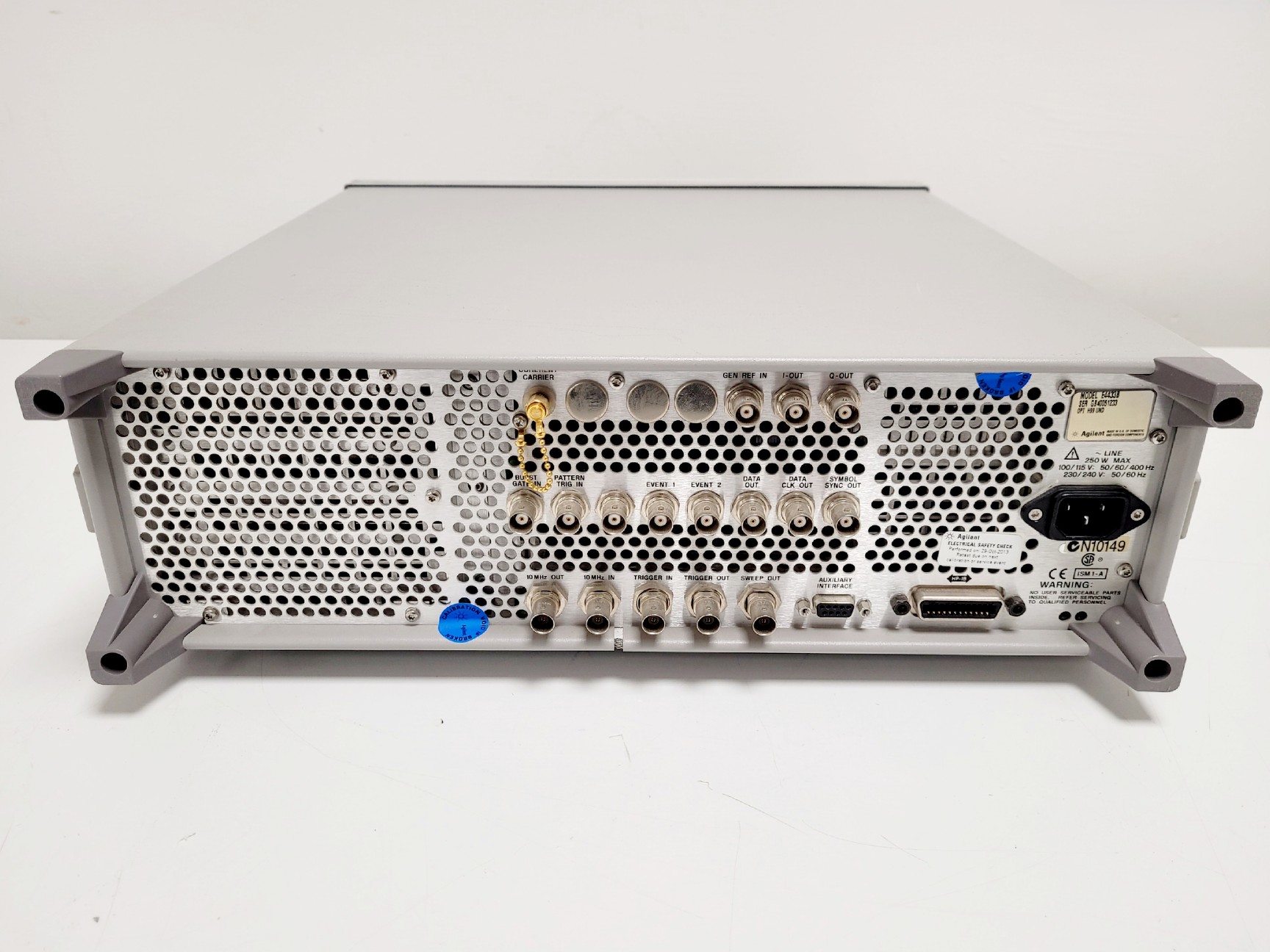 Image of Agilent E4433B ESG-D Series Signal Generator