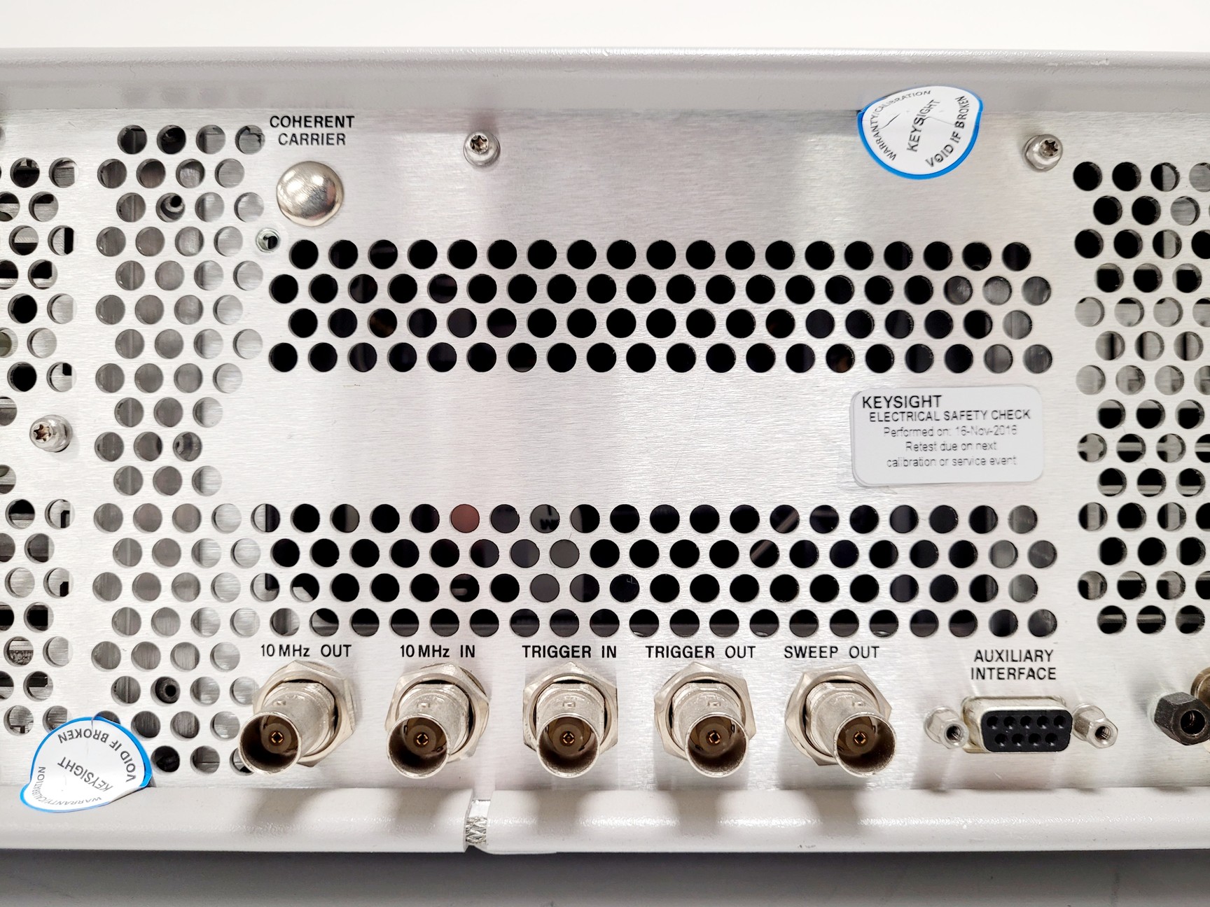 Image of Agilent E4426B ESG-AP Series Signal Generator