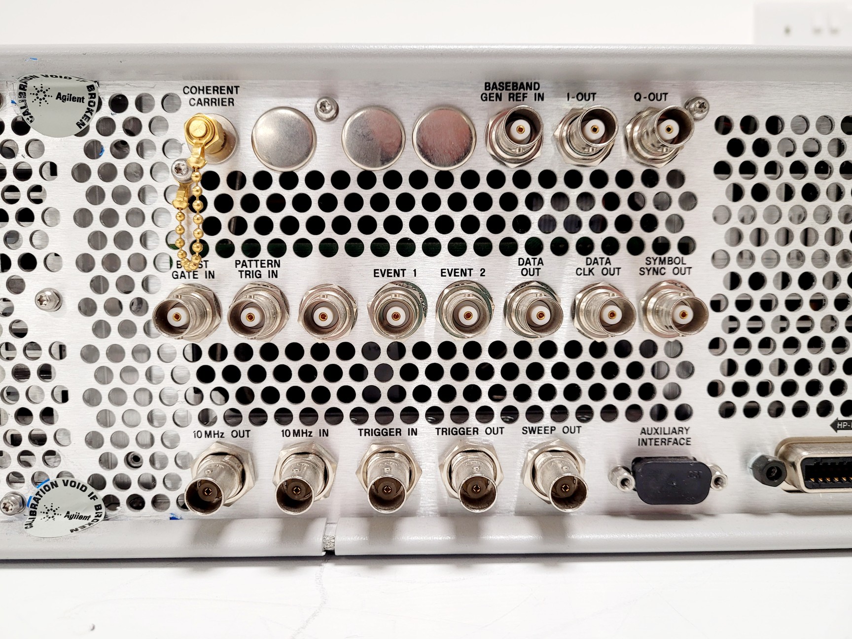 Image of Agilent E4437B ESG-AP Series Signal Generator