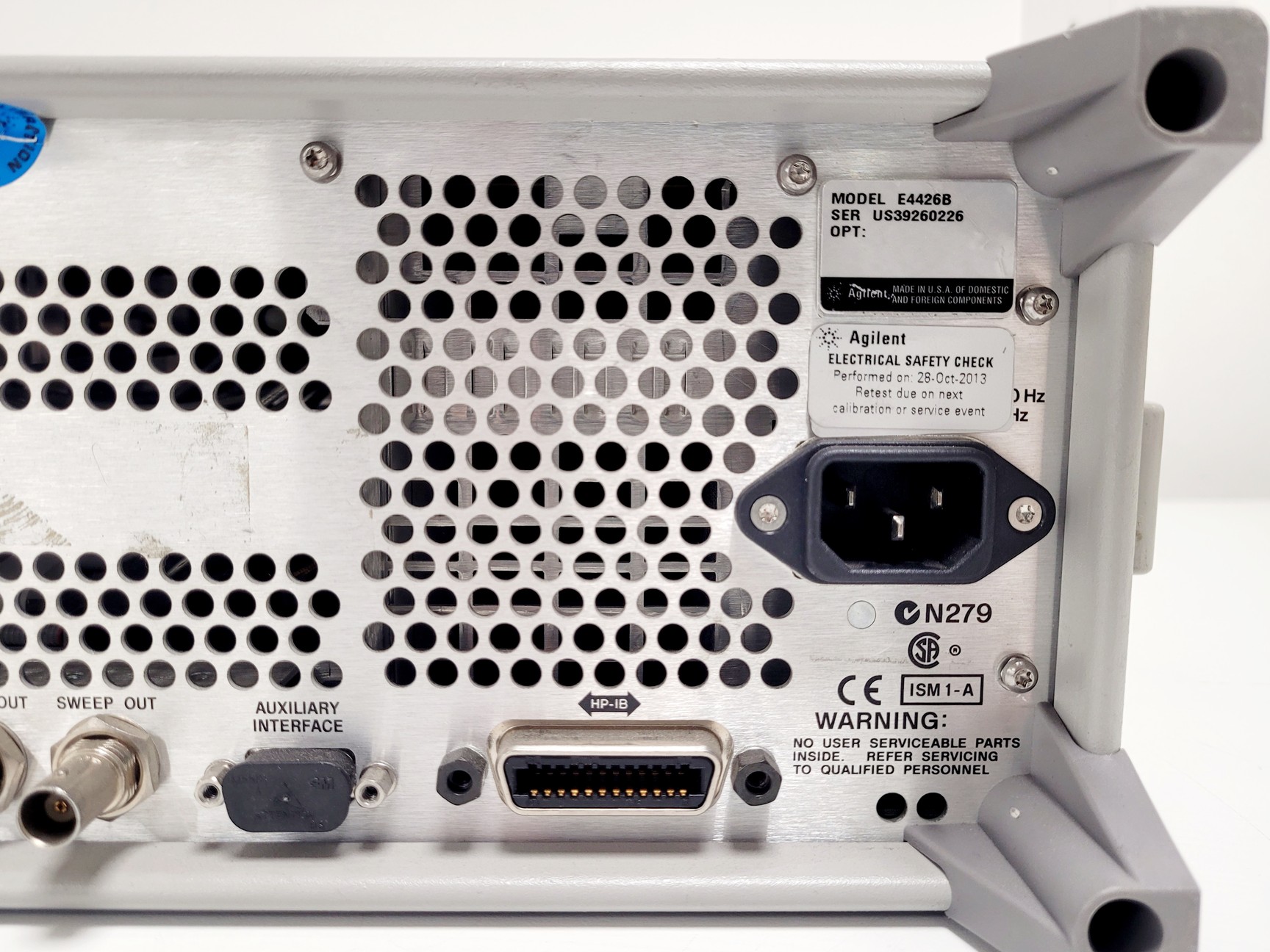 Image of Hewlett Packard E4426B ESG-AP Series Signal Generator