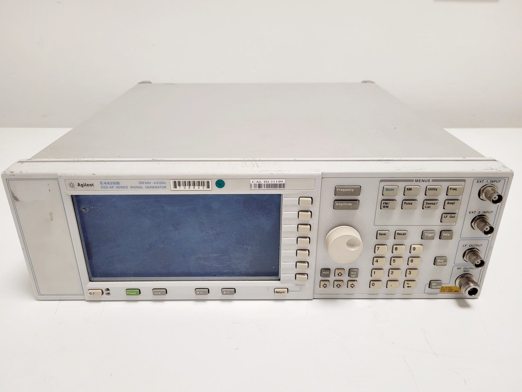 Image of Hewlett Packard E4426B ESG-AP Series Signal Generator
