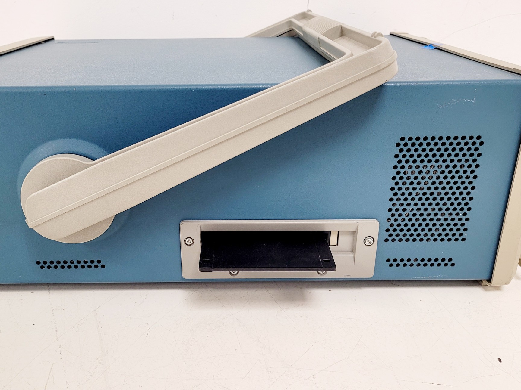 Image of Sony Tektronix AWG2021 Arbitrary Waveform Generator