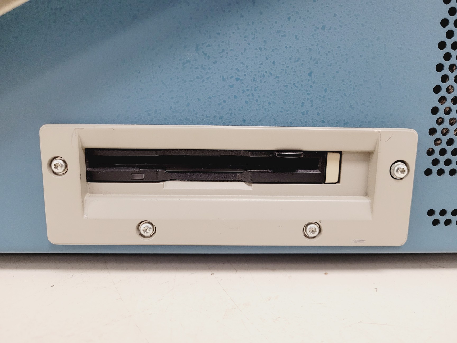 Image of Sony Tektronix AWG2021 Arbitrary Waveform Generator