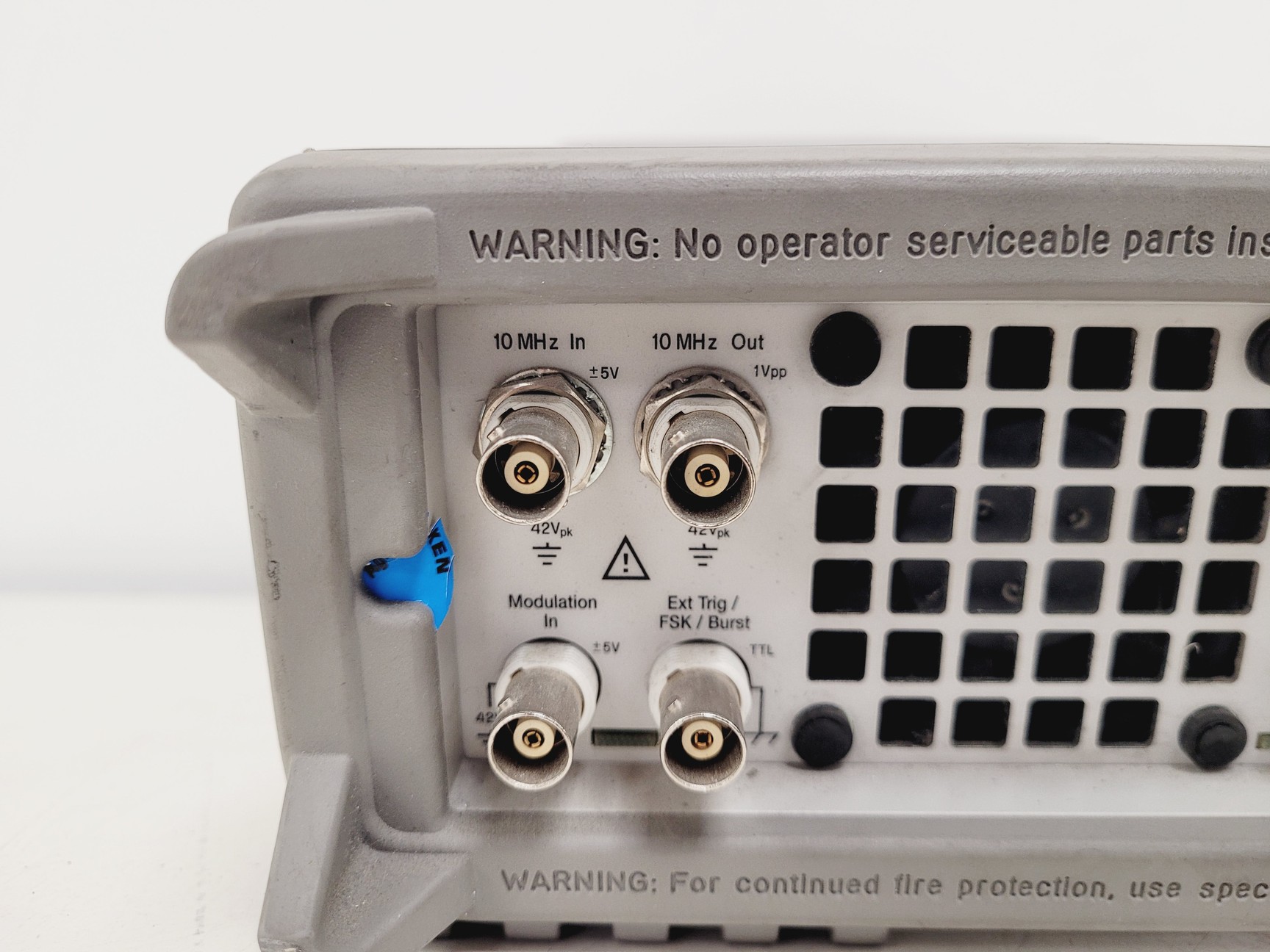 Image of Agilent 33250A Function/Arbitrary Waveform Generator