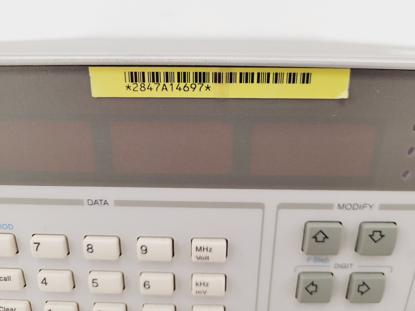 Image of Hewlett Packard 3325B Synthesizer/Function Generator
