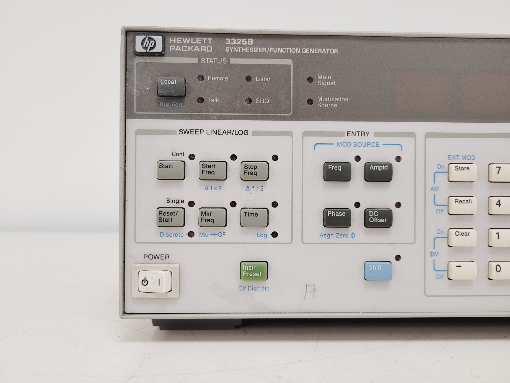 Image of Hewlett Packard 3325B Synthesizer/Function Generator