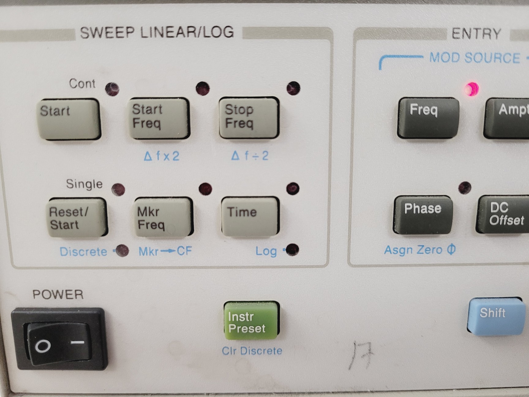 Image of Hewlett Packard 3325B Synthesizer/Function Generator