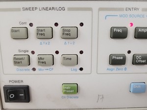 Thumbnail image of Hewlett Packard 3325B Synthesizer/Function Generator