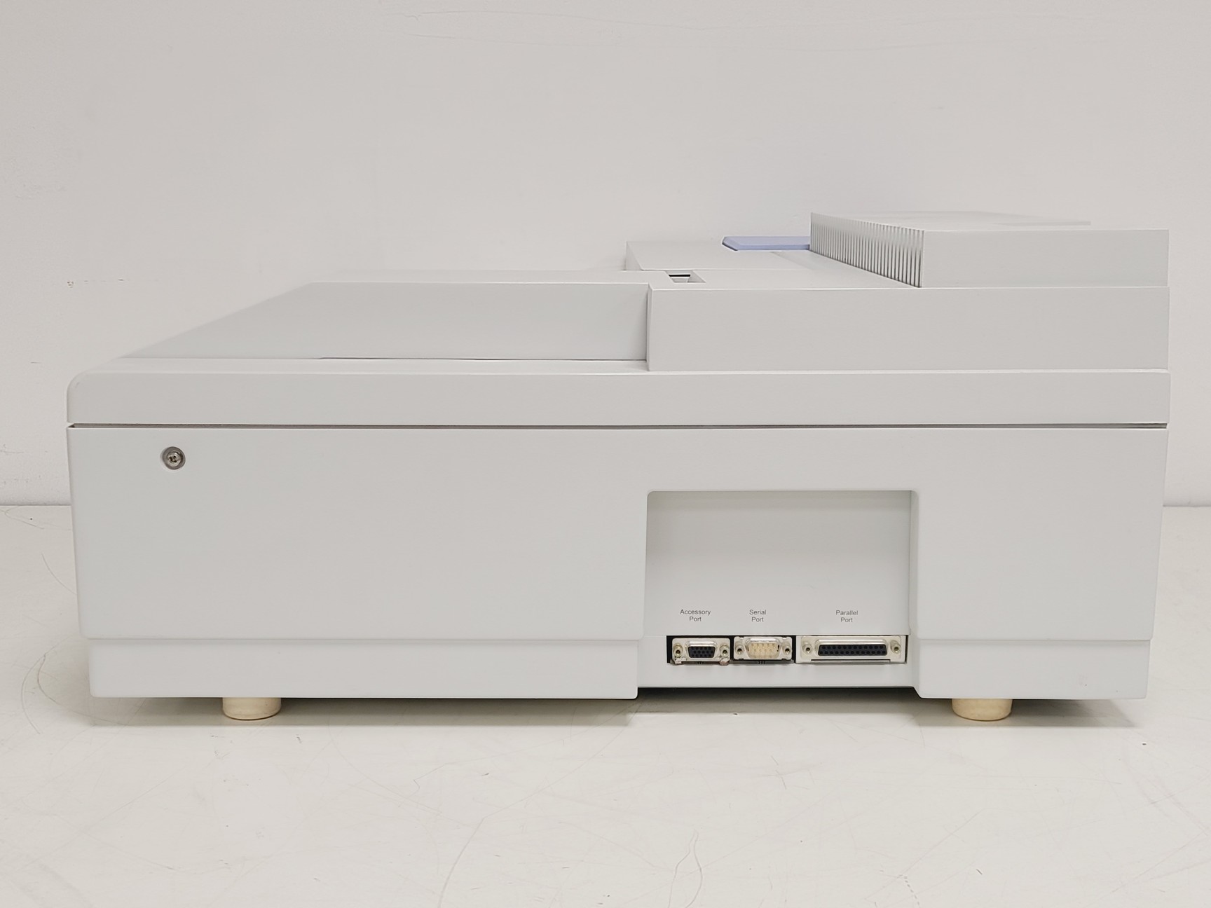 Image of Perkin Elmer Lambda 20 UV-Vis Spectrometer