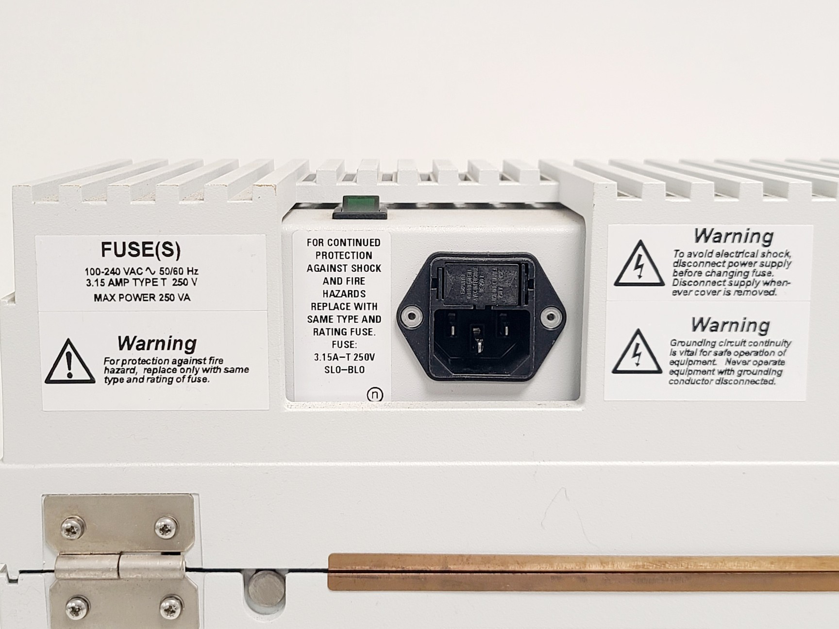 Image of Perkin Elmer Lambda 20 UV-Vis Spectrometer