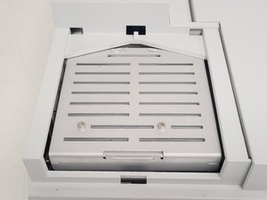 Thumbnail image of Perkin Elmer Lambda 20 UV-Vis Spectrometer
