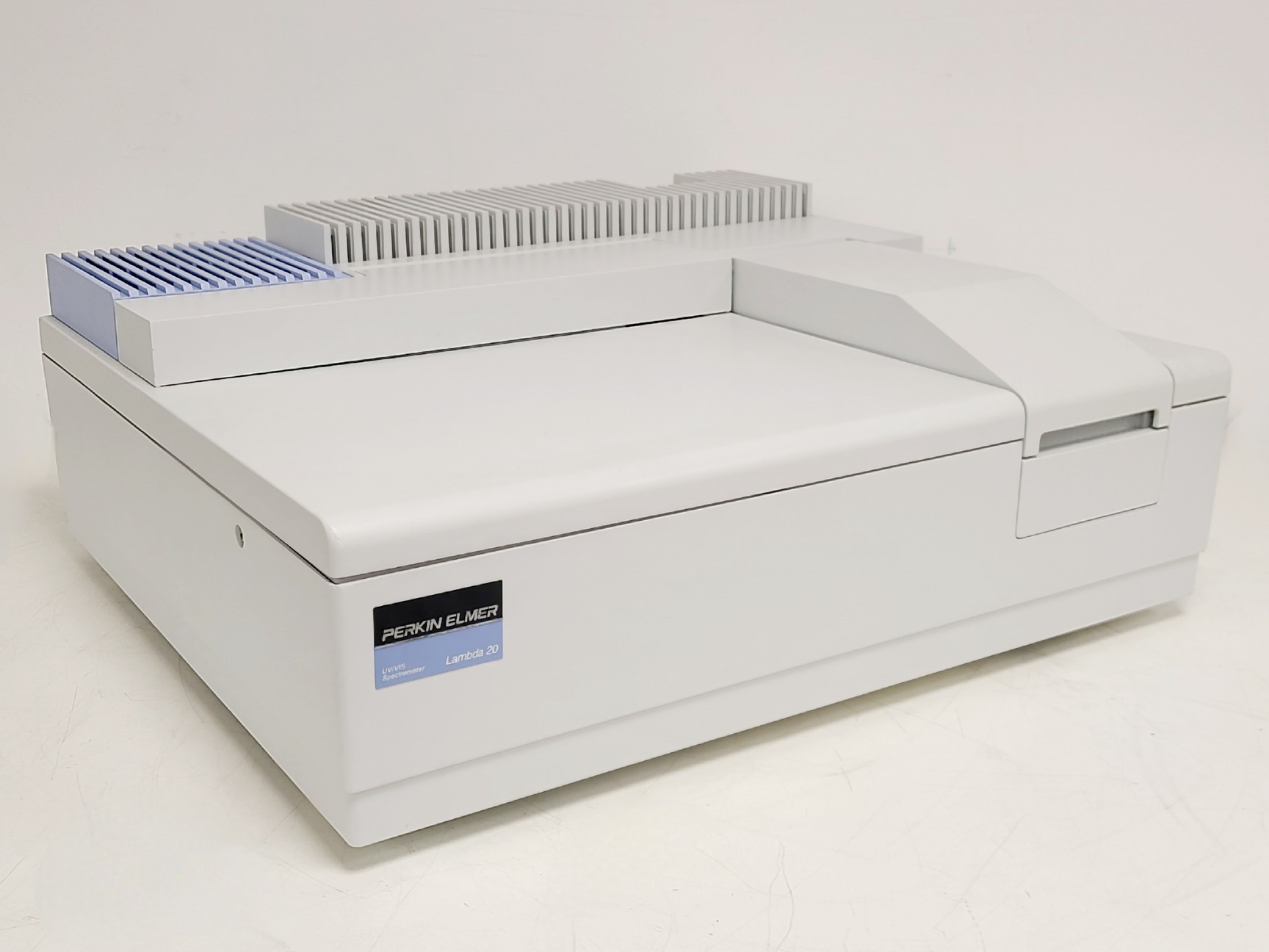 Image of Perkin Elmer Lambda 20 UV-Vis Spectrometer