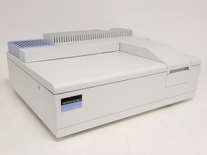 Thumbnail image of Perkin Elmer Lambda 20 UV-Vis Spectrometer