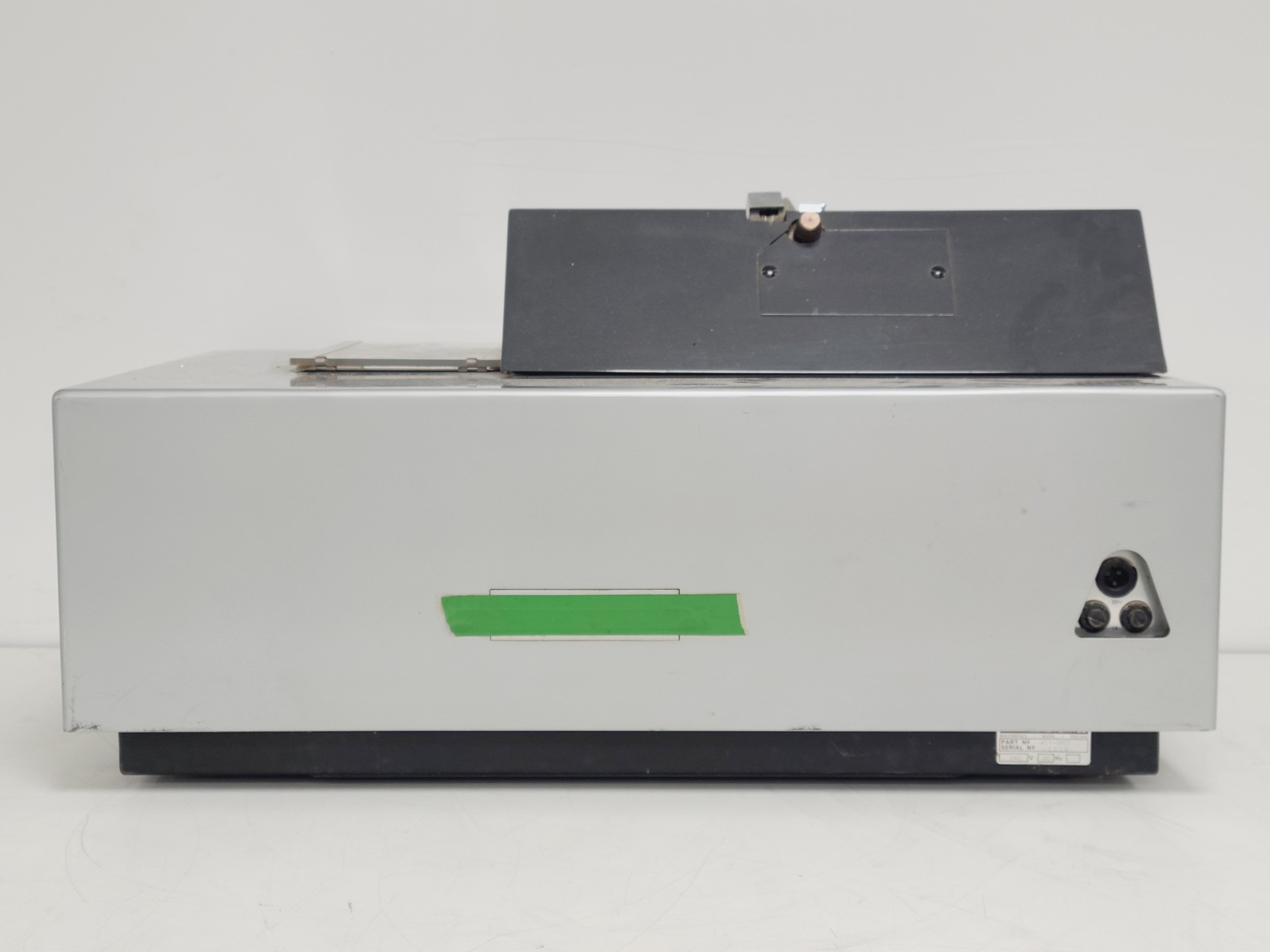 Image of Perkin Elmer Model 457 Grating Infrared Spectrophotometer