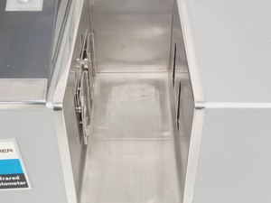 Thumbnail image of Perkin Elmer Model 457 Grating Infrared Spectrophotometer