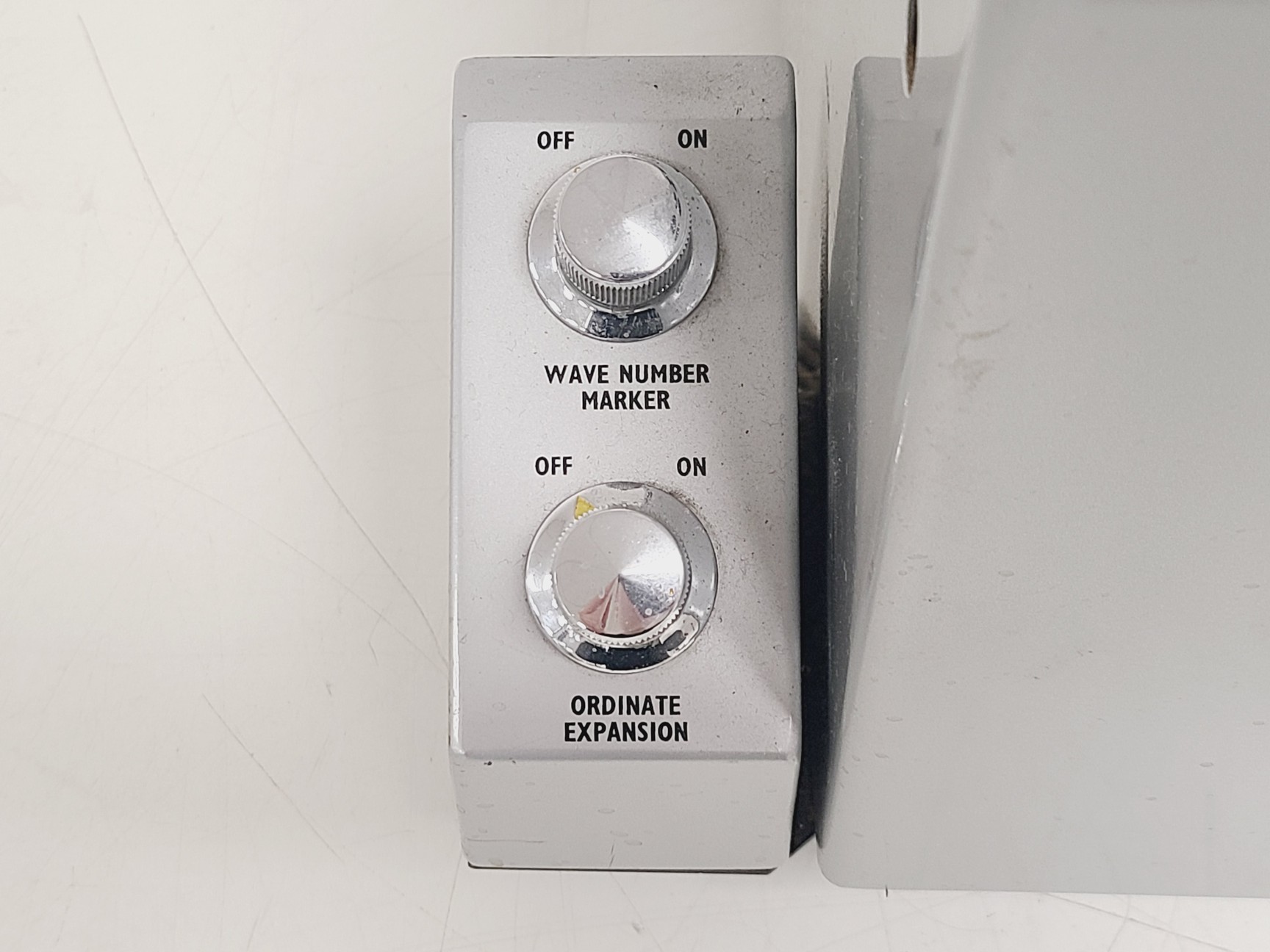 Image of Perkin Elmer Model 457 Grating Infrared Spectrophotometer